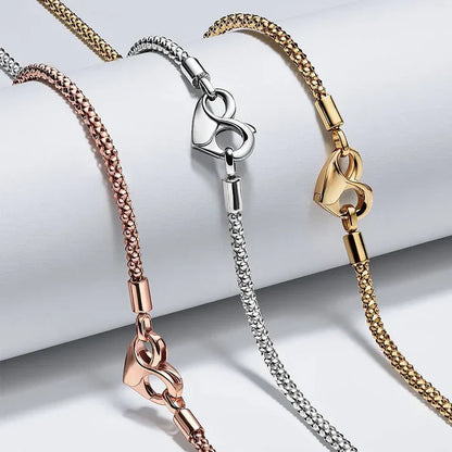 Herzförmiges Silberarmband – Zierliche Eleganz für den Alltag