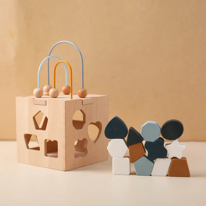 Pädagogische Holzspieluhr – Für Lernen und Spielspaß