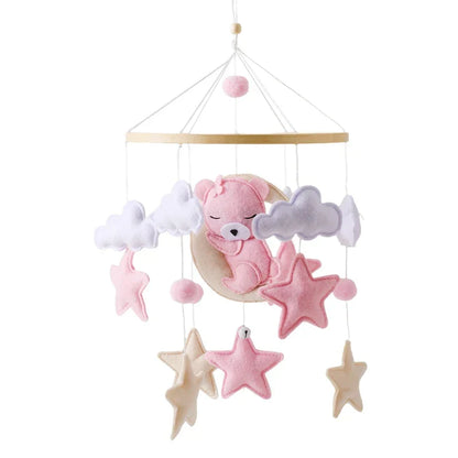 Holz-Wiegemobil mit Filz-Bären – Beruhigendes und Stilvolles Baby-Accessoire