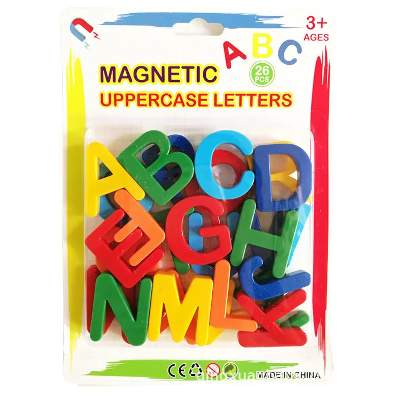 Pädagogisches Magnetspiel – Lernen und Spielen mit bunten Buchstaben und Zahlen