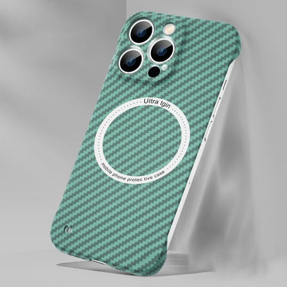 iPhone Carbon Hülle – Ultradünn & Magnetisch