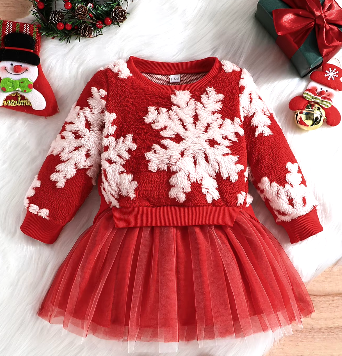 Ella's Festkleid - Warmes und Niedliches Winteroutfit