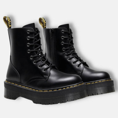 Mila Stilvolle Stiefel – Edgy und Bequem