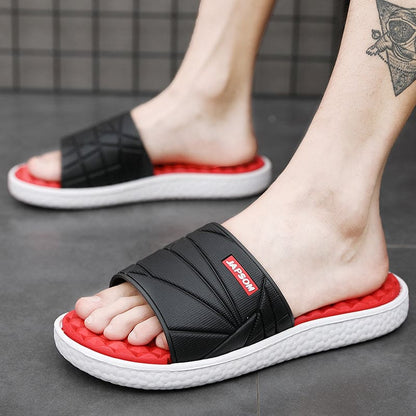 Liam Herren Slipper – Komfort und Stil für warme Sommertage