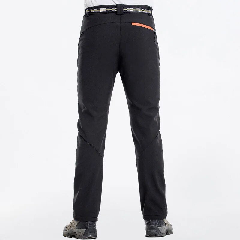 Robuste Outdoor-Hose – Bequem und Wetterfest