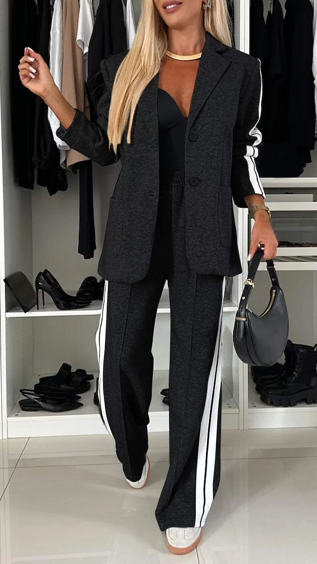Urban Luxe Damenanzug – Sportlich und Schick in Einem