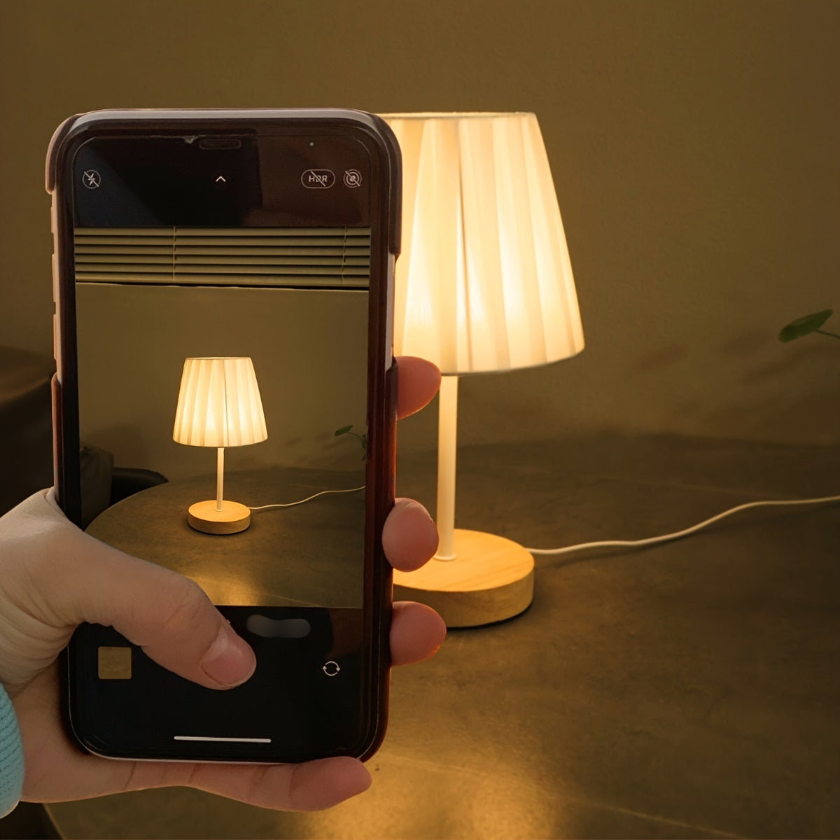 Nordic Atmosphäre Tischlampe – Wärme und Ruhe für dein Interieur