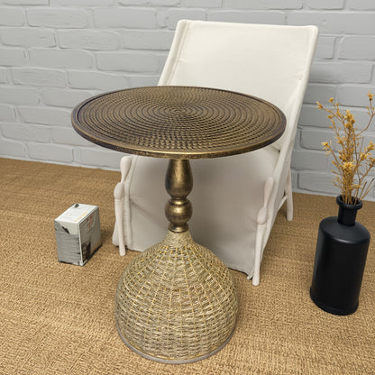 Handgefertigter Wassergras-Couchtisch – Antike Bronzeoptik