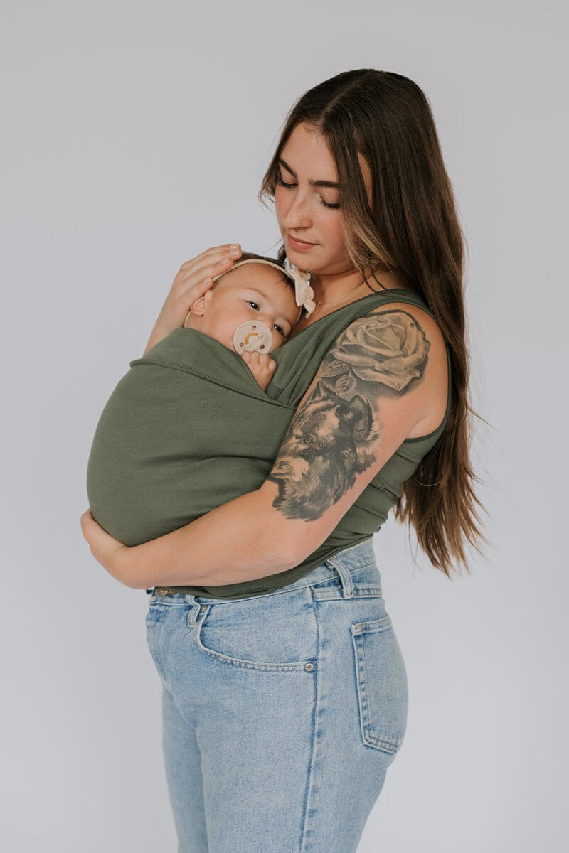 Bequeme Babytrage-T-Shirt – Hände-frei-Bindung für Eltern