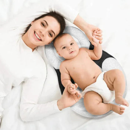 ComfortNest Pro – Ergonomisches Babykissen