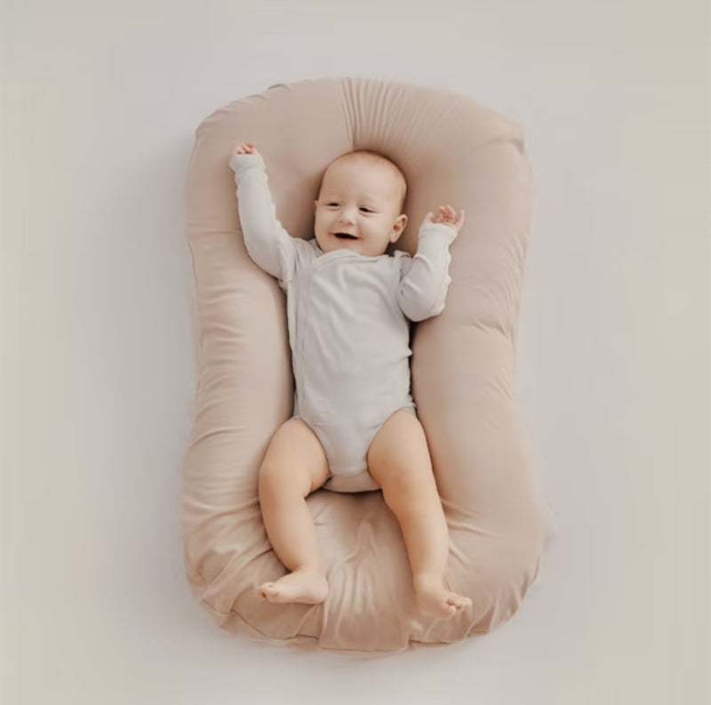 Vielseitiges orthopädisches Baby-Kissen – Weiche & atmungsaktive Unterstützung