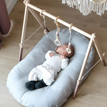 Vielseitiges orthopädisches Baby-Kissen – Weiche & atmungsaktive Unterstützung