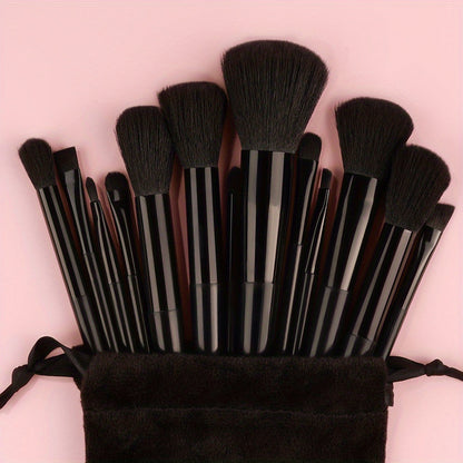 Fluffé Make-up Pinsel Set - Ein perfektes Geschenk zum Muttertag