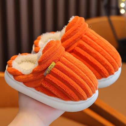 Weiche Plüschslipper für Kinder – Für Wärme und Komfort zu Hause