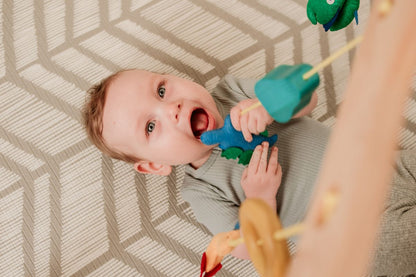 Stimulierendes Baby-Spielbogen – Für fröhliche Spielmomente