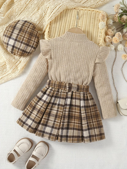 Emma Winter Outfit für Kinder – Rollkragenpullover mit Karorock und Mütze