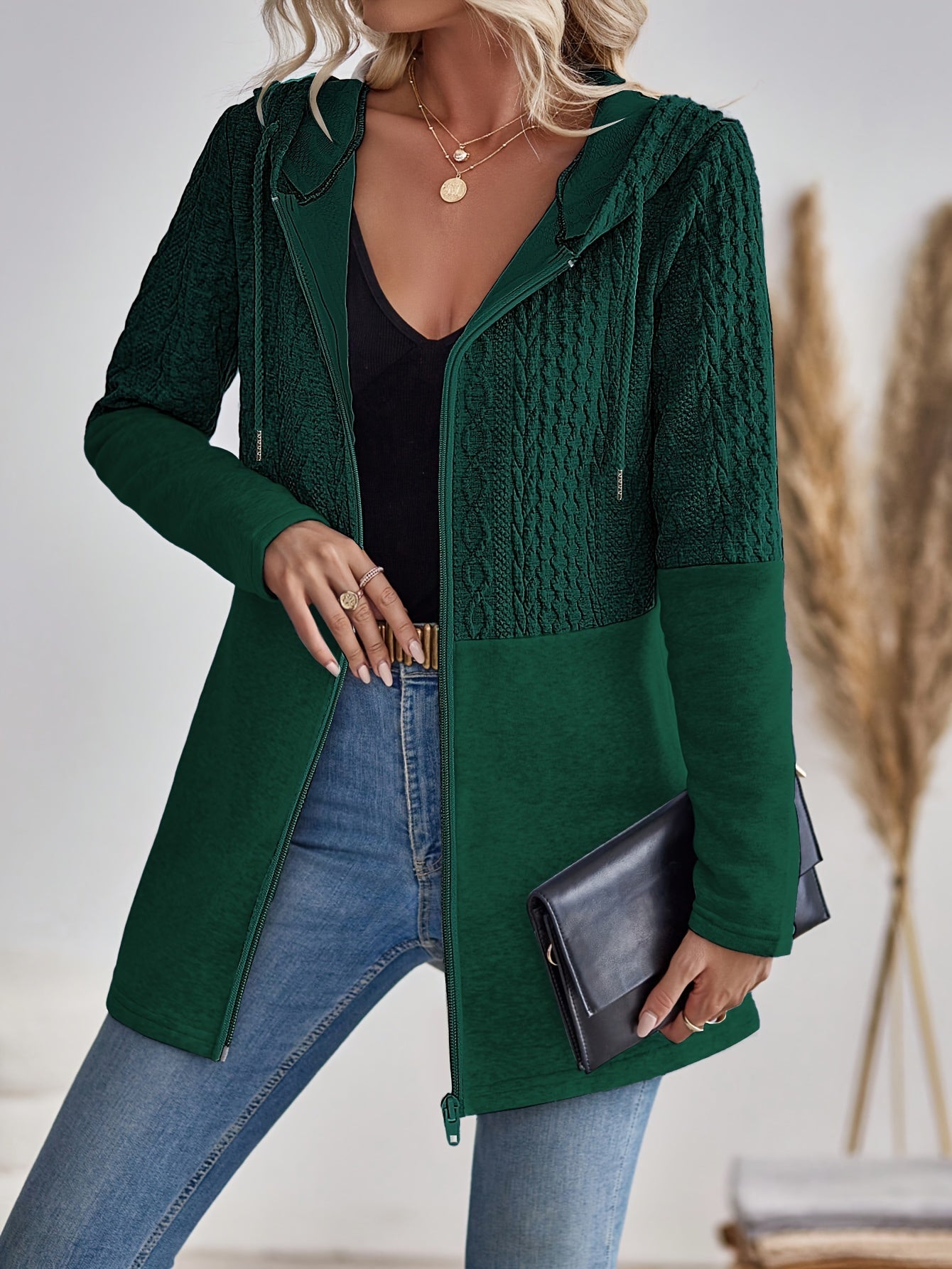 Mila Gestrickter Hoodie - Komfort und Stil für Herbst und Winter für Damen