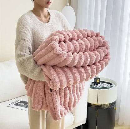 FluffyDream Kuscheldecke – Weicher Komfort für gemütliche Stunden