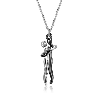 Collier mit Umarmender Anhänger – Zeitloses Symbol der Liebe