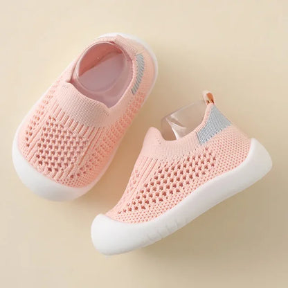 Atmungsaktive Babyschuhe mit flexibler Sohle