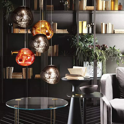 Design Hängeleuchte Melt – Stilvolles und Atmosphärisches Lichtobjekt