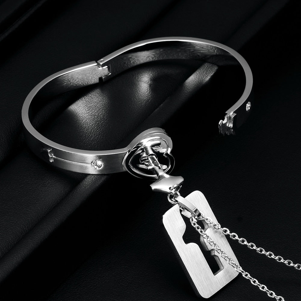 ForeverBond Schmuckset – Zeitlos und Bedeutungsvolle