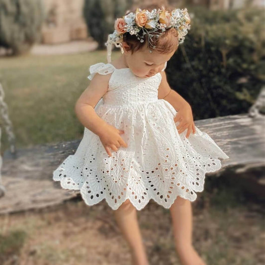 Amélie Taufkleid für Babys – Elegant und Zeitlos