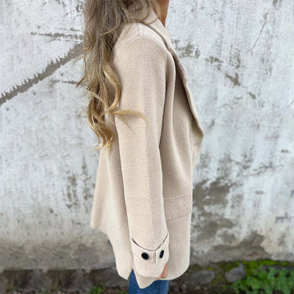 ClassicCozy Damenmantel – Zeitlose Eleganz trifft auf Komfort