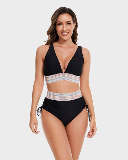Eleganter Shaping-Bikini – Unterstützung und Komfort am Wasser