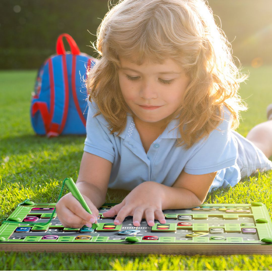 Peuter Parkhaus Labyrinth – Leer und spielen mit Buchstaben